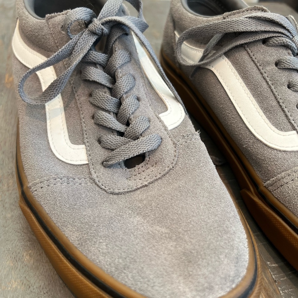 Gray and White Vans Men's Ward Suede Sneaker with gum sole. - Picture 3 of 13